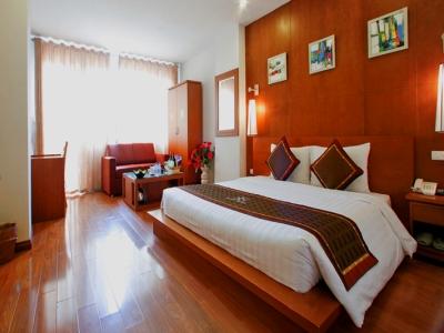 Khách sạn Luxor Hà Nội